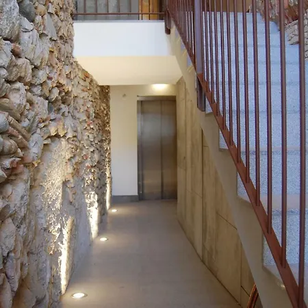 Apartment Nia Nesto Figueres (Girona)