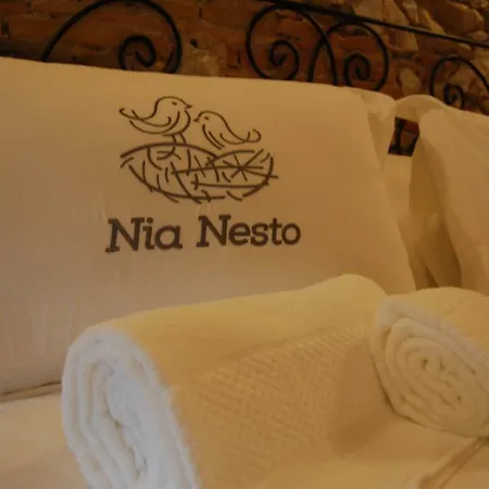 Nia Nesto Figueres (Girona)