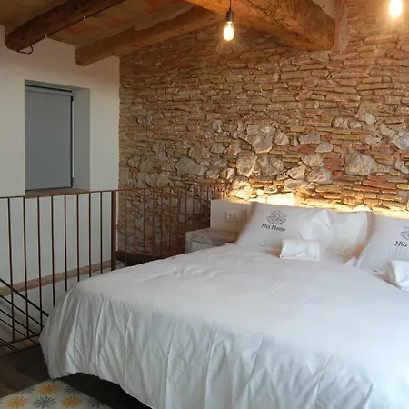 Apartment Nia Nesto Figueres (Girona)