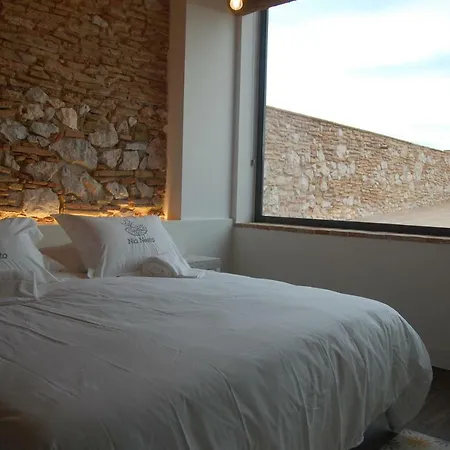 Apartment Nia Nesto Figueres (Girona)